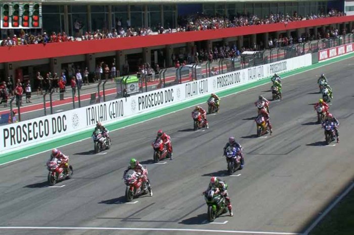 ผล การ แข่งขัน motogp live