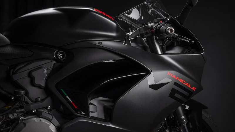 _Ducati Panigale V2 2024 Black-1