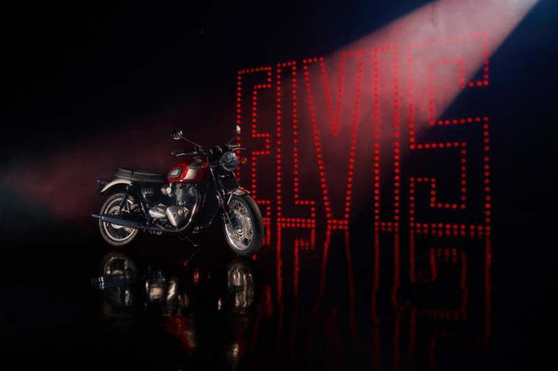 Triumph Bonneville T120 Elvis Presley Edition-11