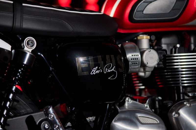 Triumph Bonneville T120 Elvis Presley Edition-11