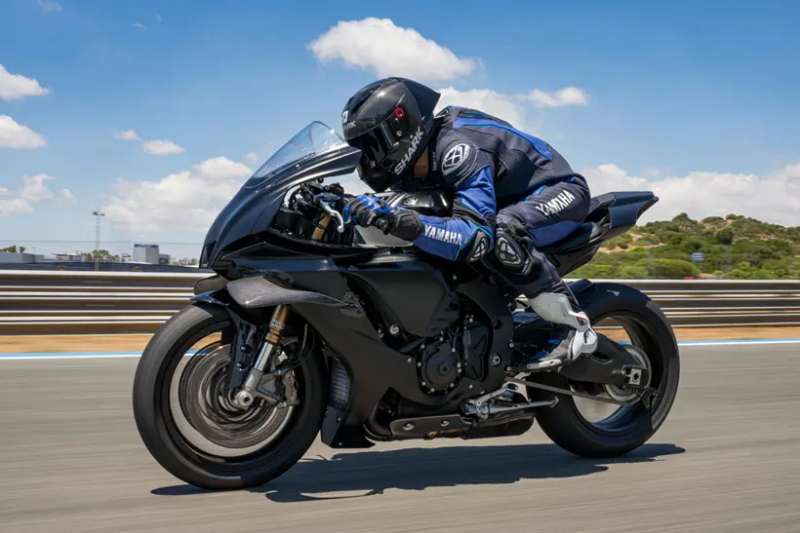 _Yamaha YZF-R1 202501