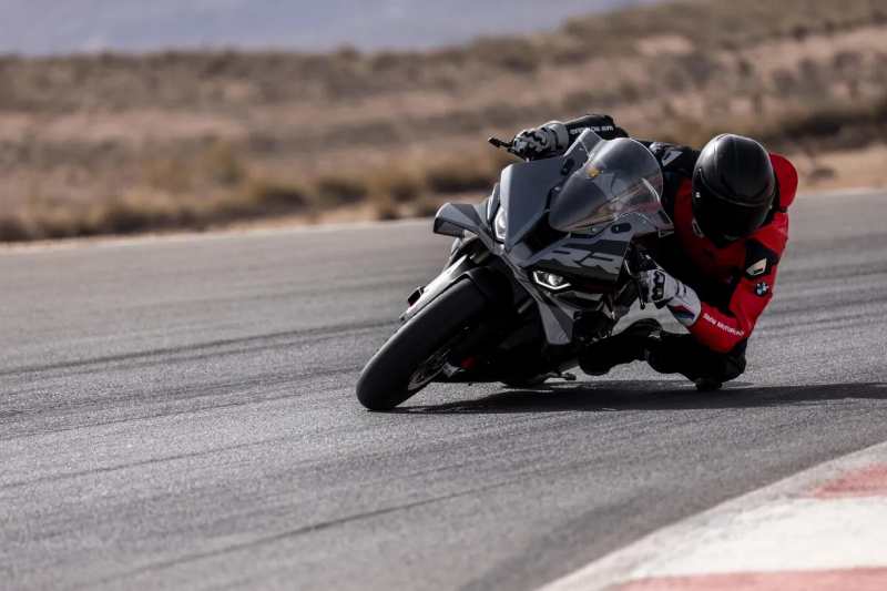 2025 BMW S1000RR-4