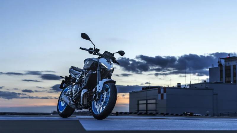 2025 Yamaha MT-07-1